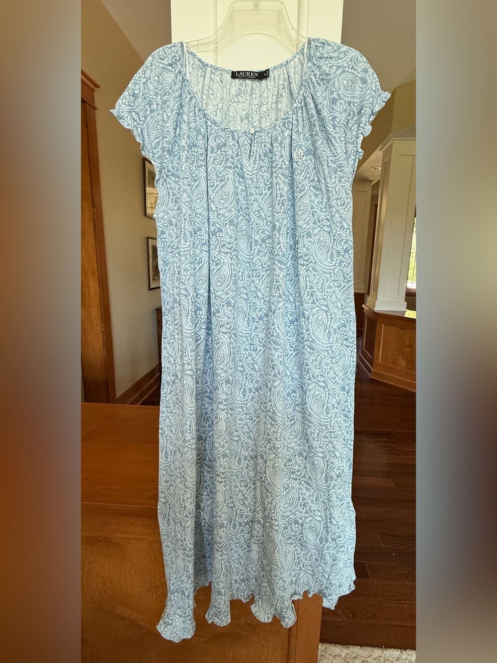 NWT Lauren Ralph Lauren 1X Women’s Light Blue Paisley Nightgown